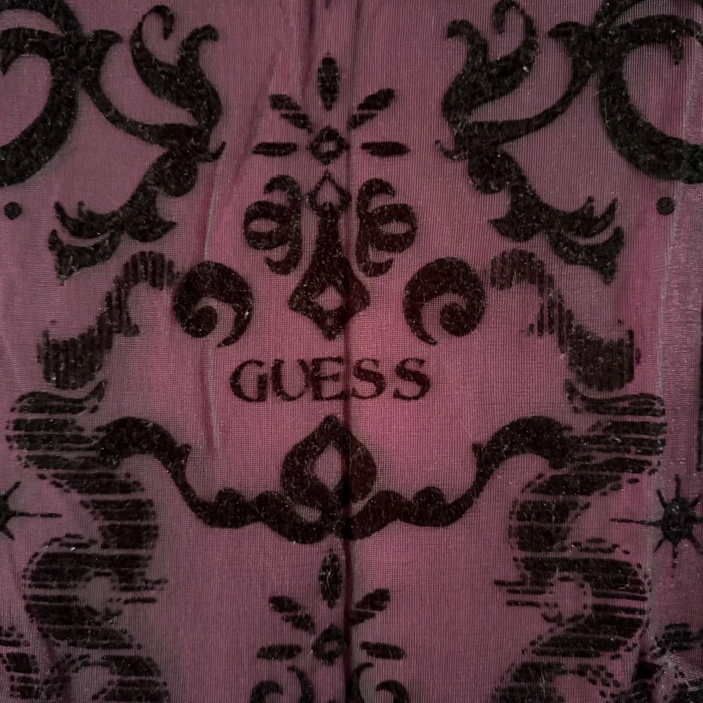 Vintage Y2K Guess Sleeveless Top Women Large Pink Mesh Flocked Graphic Excellent - Picture 2 of 6